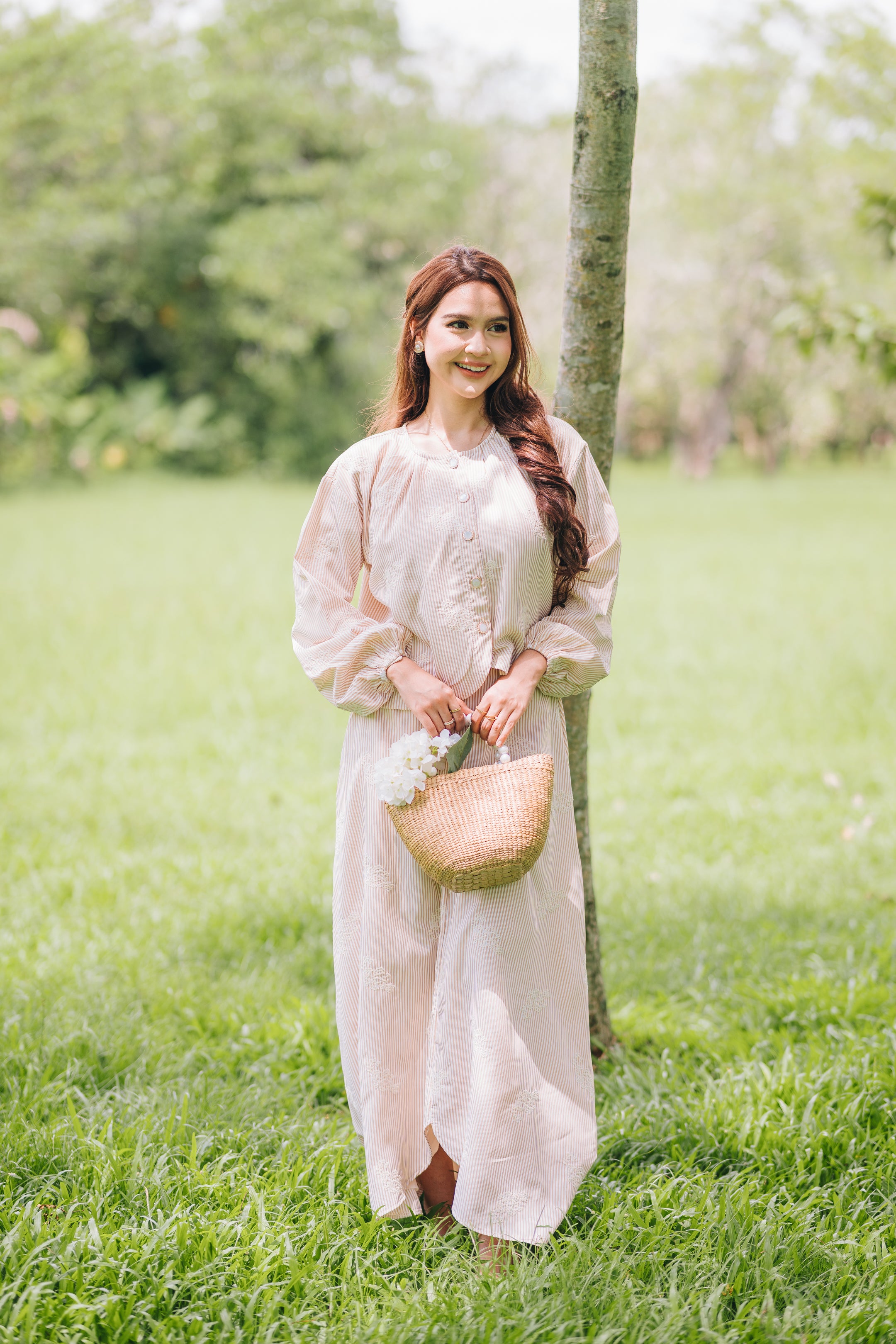 Elara Luxe