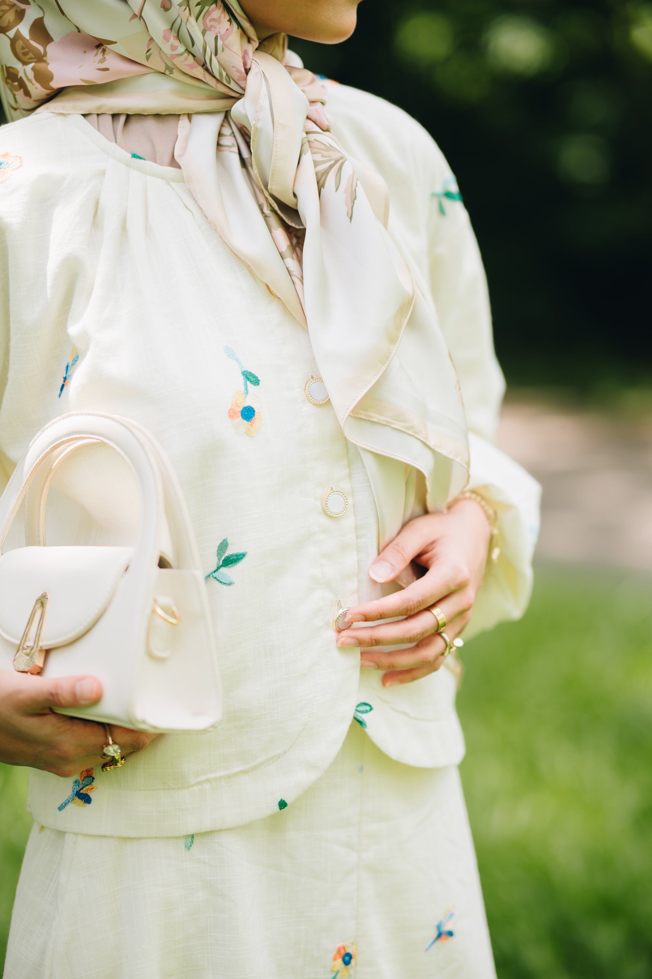 Elara Luxe